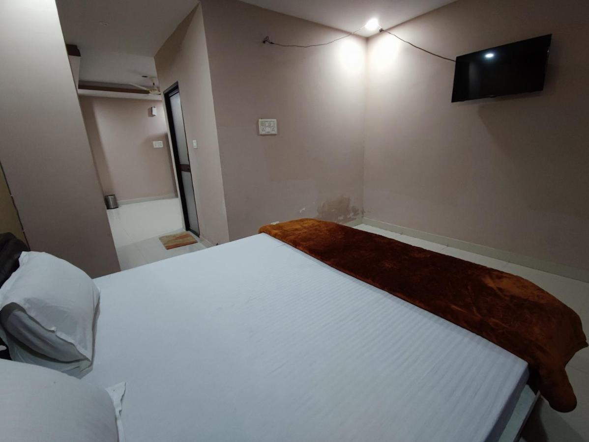 Hotel Kanha Shyam Madhubani Экстерьер фото